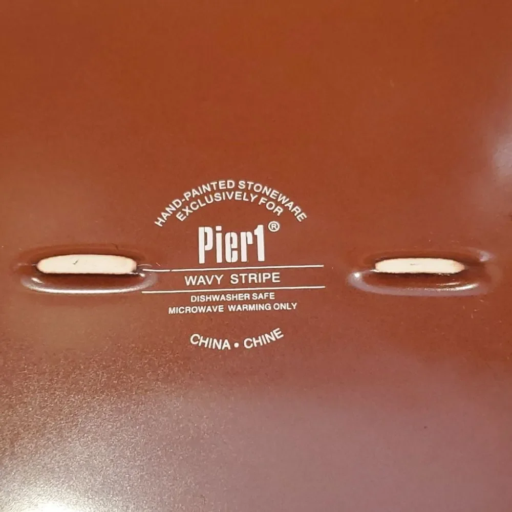 Pier One Wavy Stripe Dinner Plate 12.25